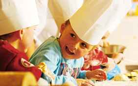 Nachwuchsbäcker - Foto: Ingo Wandmacher